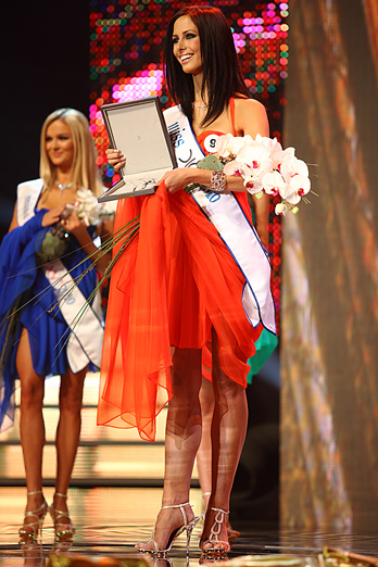 miss_universe_dic_03