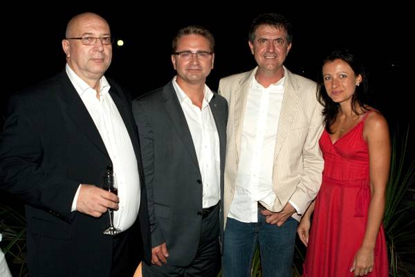 split_2009__02